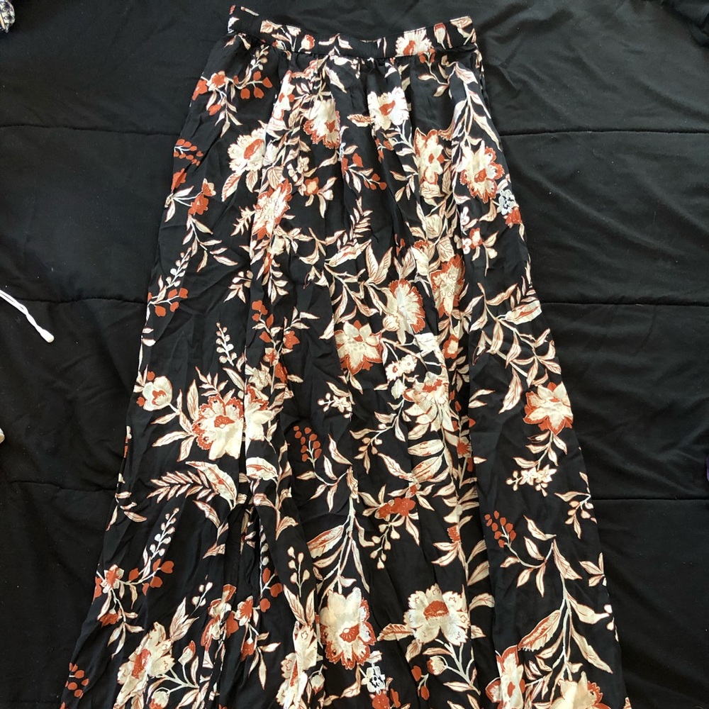 Maxi skirt